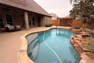 8116 Canyon Oak Dr, North Richland Hills, TX 76182 - Photo 4