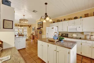 407 N Avenue Z, Clifton, TX 76634 - Photo 10