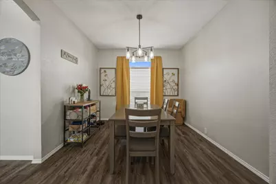 322 Sweet Leaf Lane, Lake Dallas, TX 75065 - Photo 4