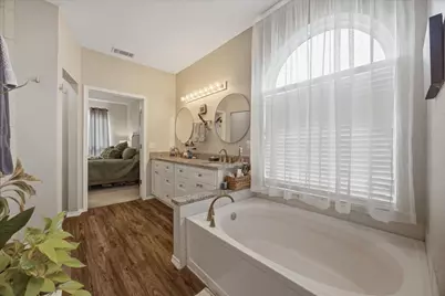 322 Sweet Leaf Lane, Lake Dallas, TX 75065 - Photo 12