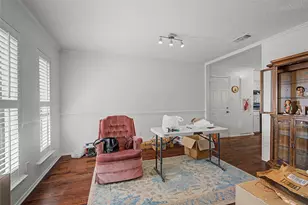 2009 Charleston Dr, Bedford, TX 76022 - Photo 4