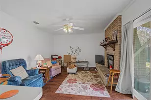 2009 Charleston Dr, Bedford, TX 76022 - Photo 14