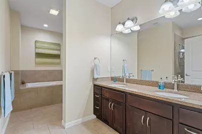 9900 Northshore Boulevard #3101, Corsicana, TX 75109 - Photo 12