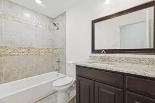 901 High Woods Trail, Fort Worth, TX 76112 - Photo 14