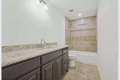 901 Highwoods Trail, Fort Worth, TX 76112 - Photo 18