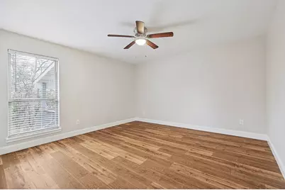 901 Highwoods Trail, Fort Worth, TX 76112 - Photo 16