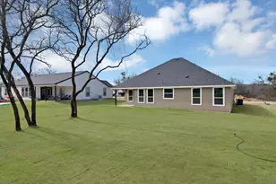 617 Lanai Cir, Runaway Bay, TX 76426 - Photo 32