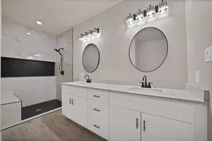 617 Lanai Cir, Runaway Bay, TX 76426 - Photo 26