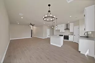 617 Lanai Cir, Runaway Bay, TX 76426 - Photo 16