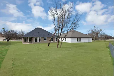 617 Lanai Circle, Runaway Bay, TX 76426 - Photo 34