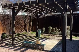 2402 Crockett Ct, Grapevine, TX 76051 - Photo 30