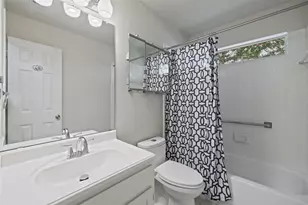 2402 Crockett Ct, Grapevine, TX 76051 - Photo 24