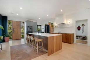 4729 Trail Bend Cir, Fort Worth, TX 76109 - Photo 10