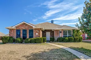 1016 Chesterfield Dr, Murphy, TX 75094 - Photo 1