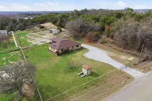 301 Calhoun Bend, Azle, TX 76020 - Photo 40