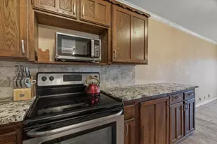 301 Calhoun Bend, Azle, TX 76020 - Photo 16