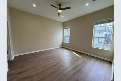 204 Pearl Lane, Lake Dallas, TX 75065 - Photo 12