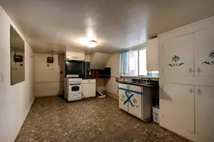 5731 Mona Ln, Dallas, TX 75236 - Photo 32