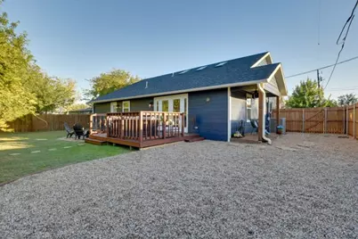 520 W Bluff, Granbury, TX 76048 - Photo 32