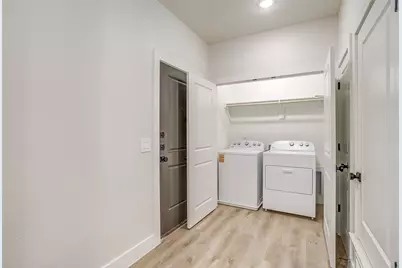 408 Foch Street #201, Fort Worth, TX 76107 - Photo 8