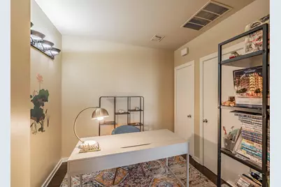 2323 N Houston Street #310, Dallas, TX 75219 - Photo 20