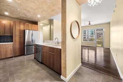 2323 N Houston Street #310, Dallas, TX 75219 - Photo 4