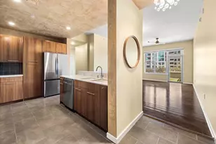 2323 N Houston St, Dallas, TX 75219 - Photo 4