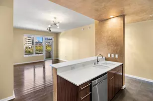 2323 N Houston St, Dallas, TX 75219 - Photo 8