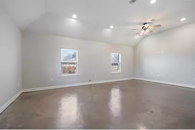 1021 N Maple Street, Muenster, TX 76252 - Photo 6