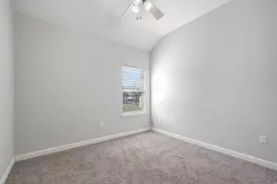 1021 N Maple St, Muenster, TX 76252 - Photo 14