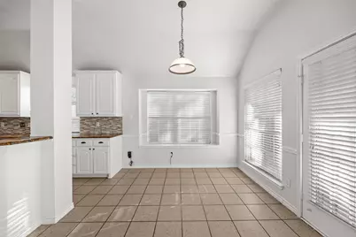 2217 Trickling Creek Drive, Garland, TX 75041 - Photo 10