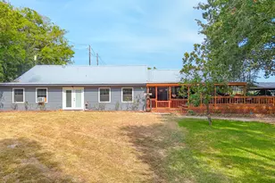 241 Peach Tree Rd, Mabank, TX 75156 - Photo 34