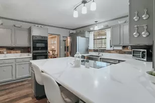 241 Peach Tree Rd, Mabank, TX 75156 - Photo 4