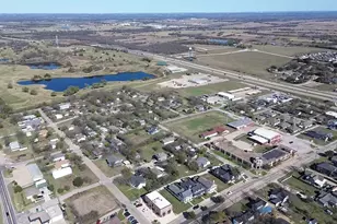 205 E 5th St, Ferris, TX 75125 - Photo 1