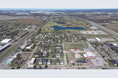 205 E 5th Street, Ferris, TX 75125 - Photo 4