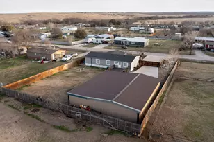 819 Hoss Rd, Sanger, TX 76266 - Photo 38