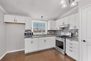 819 Hoss Rd, Sanger, TX 76266 - Photo 12