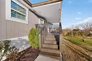 819 Hoss Rd, Sanger, TX 76266 - Photo 4