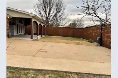 3909 Catalina Street, Rowlett, TX 75088 - Photo 32