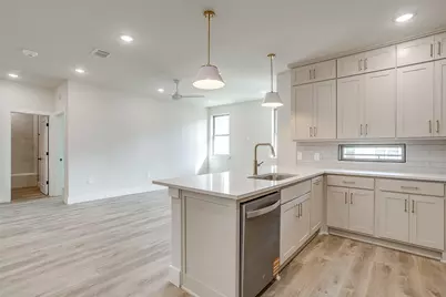 408 Foch Street #203, Fort Worth, TX 76107 - Photo 8