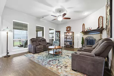 4900 Bonfire Way, Aubrey, TX 76227 - Photo 6