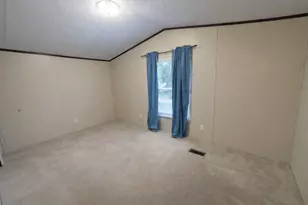 400 Avenue D, Point, TX 75472 - Photo 10