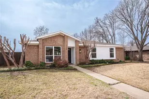 1734 Sterling Ln, Lewisville, TX 75067 - Photo 1