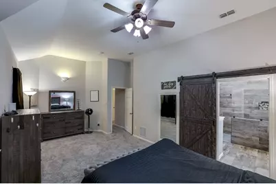 124 Stonecreek Drive, Irving, TX 75063 - Photo 18