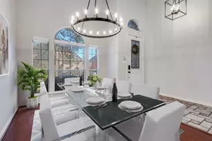 2917 Waterford Dr, Irving, TX 75063 - Photo 2