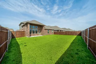 8348 George Brown Dr, Garland, TX 75043 - Photo 22