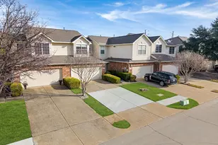 4561 Woodsboro Ln, Plano, TX 75024 - Photo 2