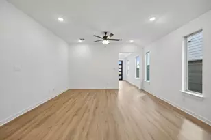8725 Acorn Ave, Justin, TX 76247 - Photo 10