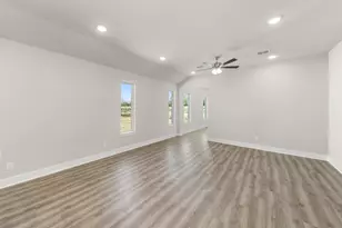 8725 Acorn Ave, Justin, TX 76247 - Photo 10