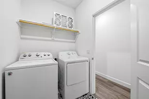 5653 Woodlands Dr, The Colony, TX 75056 - Photo 24